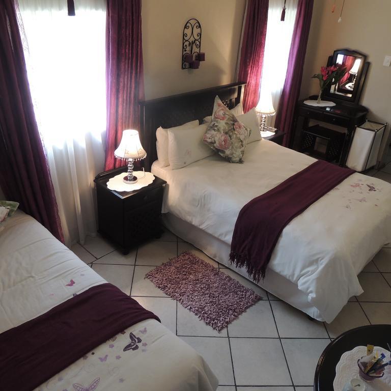Rita'S Guesthouse Cc Vryheid Exteriér fotografie