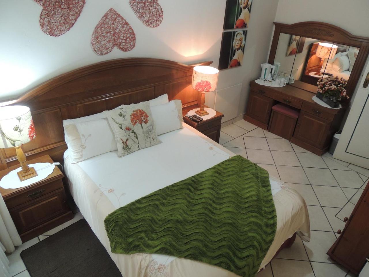 Rita'S Guesthouse Cc Vryheid Exteriér fotografie