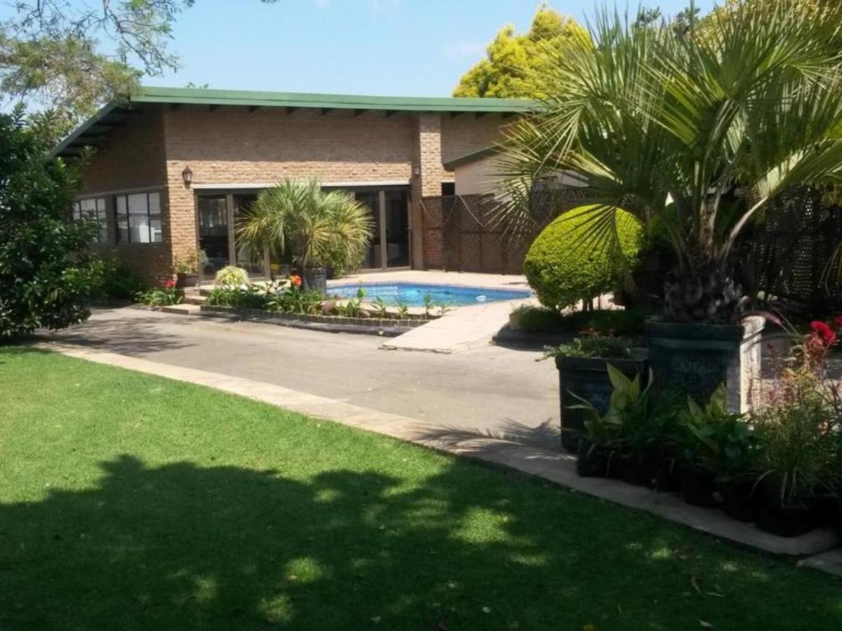 Rita'S Guesthouse Cc Vryheid Exteriér fotografie